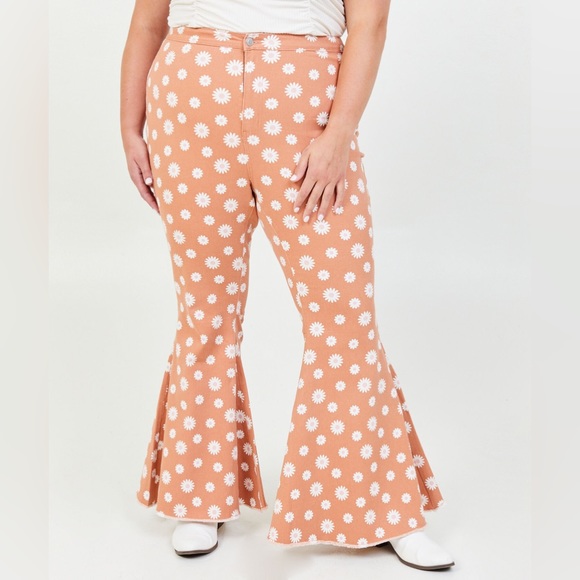 Arula Daisy Bell Bottoms - Picture 2 of 4